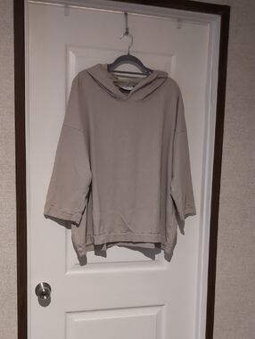 Bryn Walker Hoodie, XL